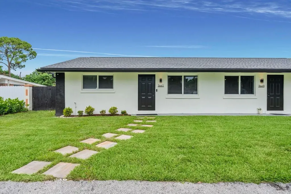 3661 Laurette Lane Lake Worth FL 33461