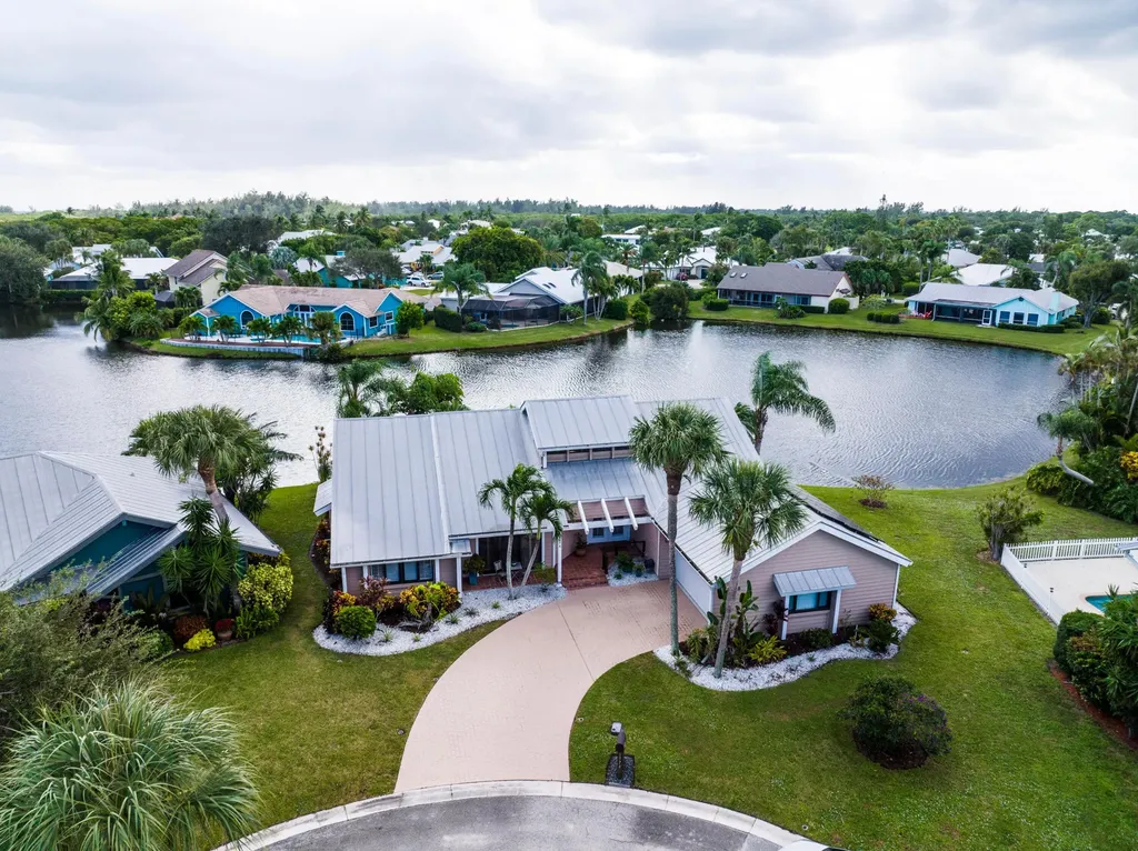 8974 SE Sunfish Place Hobe Sound FL 33455