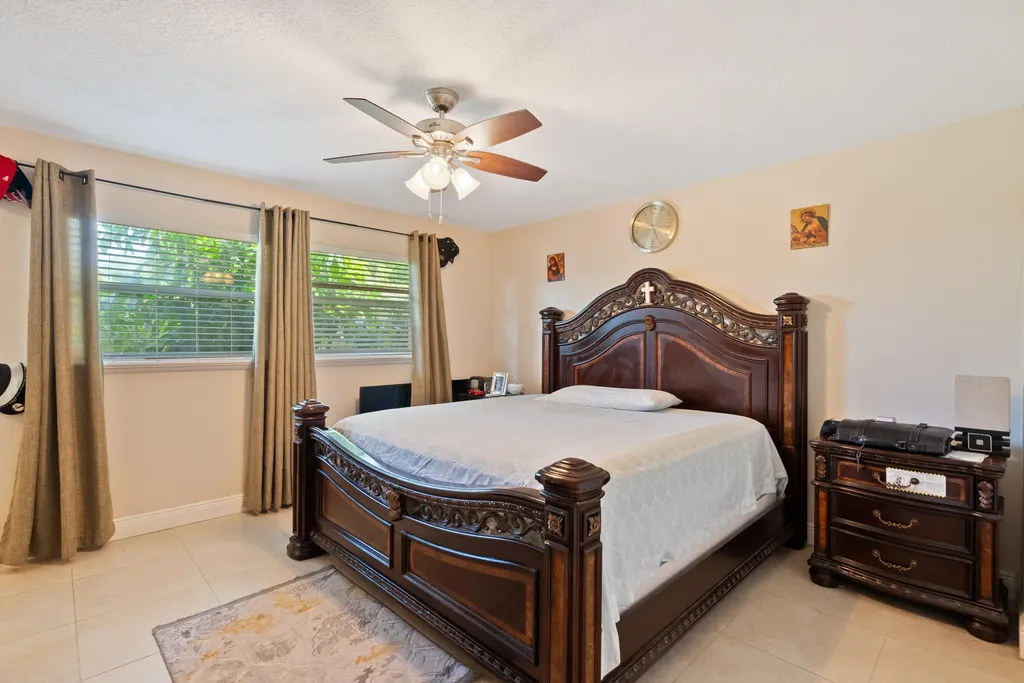 1167 SE Proctor Lane Port St Lucie FL 34983