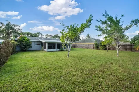 1167 SE Proctor Lane Port St Lucie FL 34983