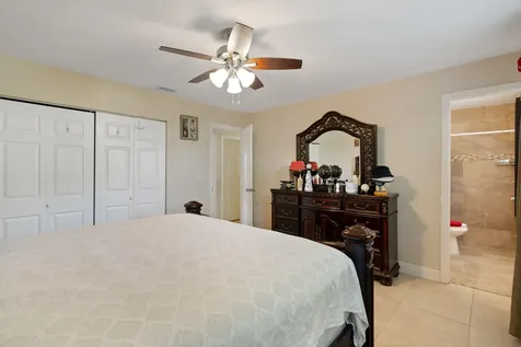 1167 SE Proctor Lane Port St Lucie FL 34983