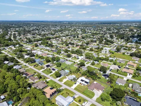 1167 SE Proctor Lane Port St Lucie FL 34983