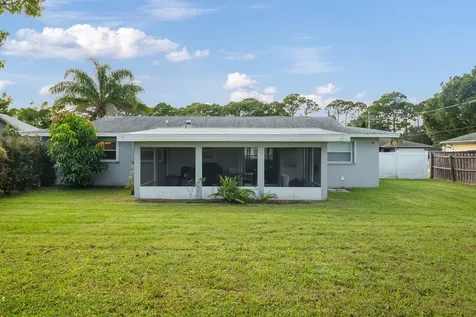 1167 SE Proctor Lane Port St Lucie FL 34983
