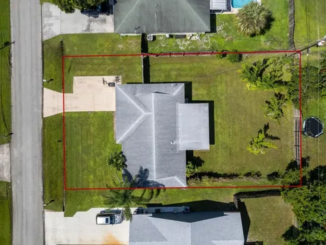 1167 SE Proctor Lane Port St Lucie FL 34983