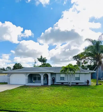 1167 SE Proctor Lane Port St Lucie FL 34983