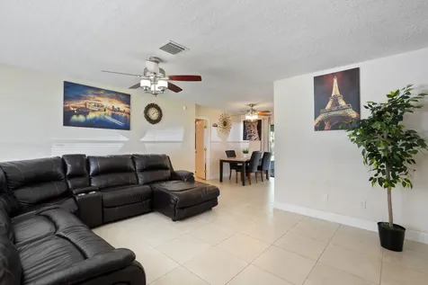 1167 SE Proctor Lane Port St Lucie FL 34983