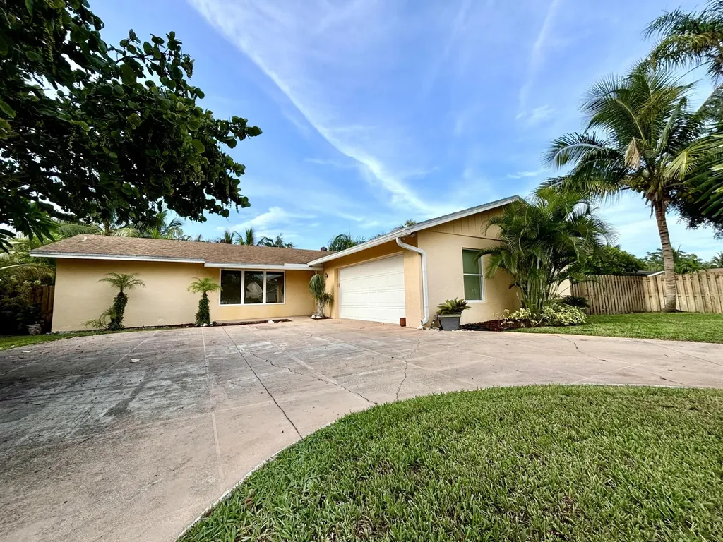 5159 Center Street Jupiter FL 33458
