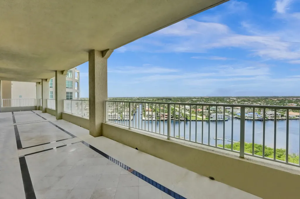 3720 S Ocean Boulevard Highland Beach FL 33487