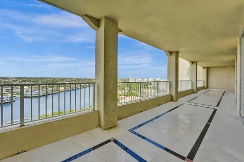 3720 S Ocean Boulevard Highland Beach FL 33487