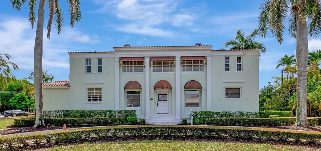 1115 N Swinton Avenue Delray Beach FL 33444