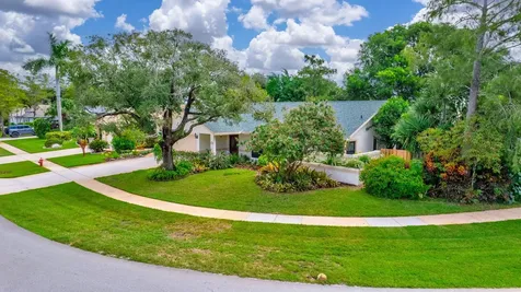 1824 Primrose Lane Wellington FL 33414