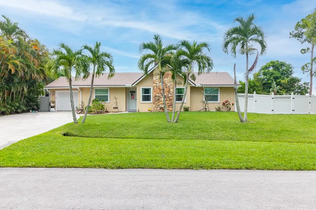 2229 SW Frisco Terrace Port St Lucie FL 34953