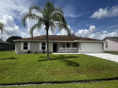 460 NW Raymond Lane Port St Lucie FL 34983