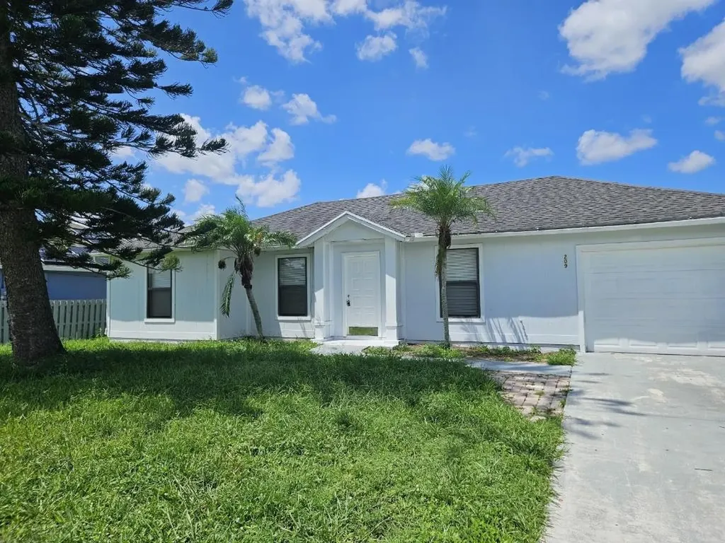 209 SW Airview Avenue Port St Lucie FL 34984