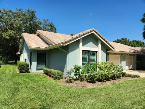 4179 Gator Trace Villas Court Fort Pierce FL 34982