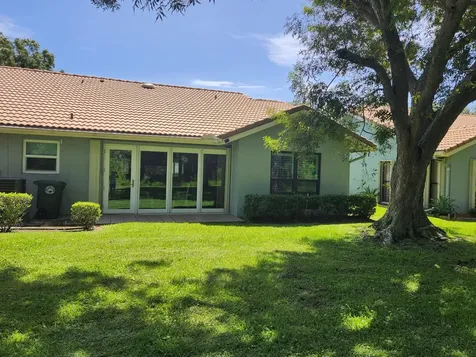4179 Gator Trace Villas Court Fort Pierce FL 34982