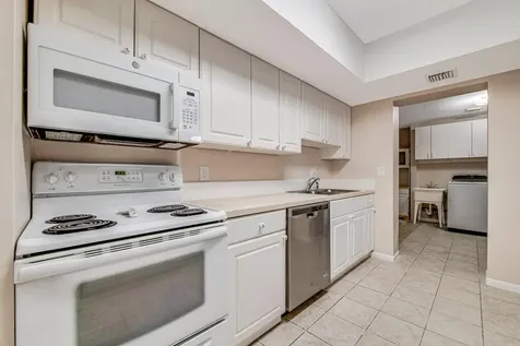 1415 W Bloxham Street Lantana FL 33462