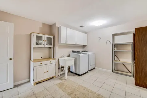 1415 W Bloxham Street Lantana FL 33462