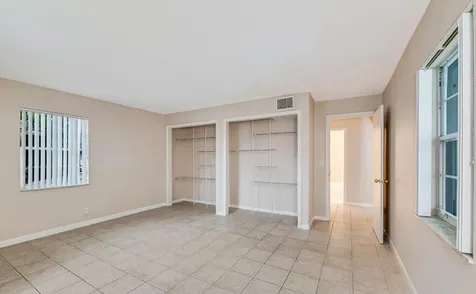 1415 W Bloxham Street Lantana FL 33462