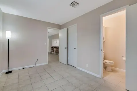 1415 W Bloxham Street Lantana FL 33462
