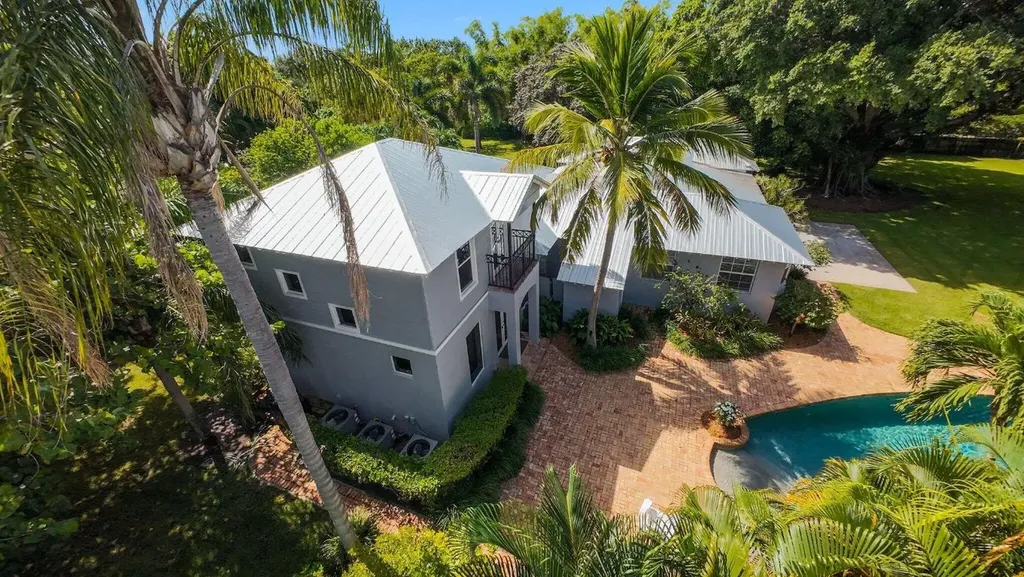 920 Hibiscus Lane Delray Beach FL 33444