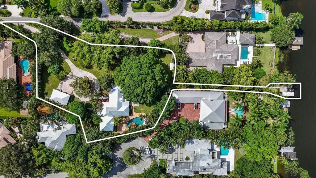 920 Hibiscus Lane Delray Beach FL 33444
