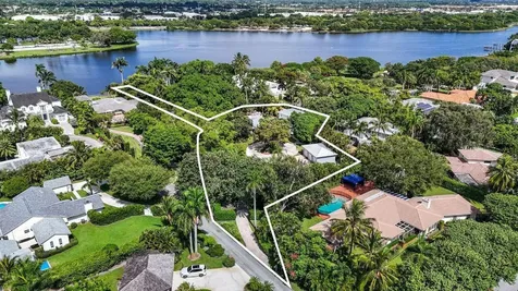 920 Hibiscus Lane Delray Beach FL 33444