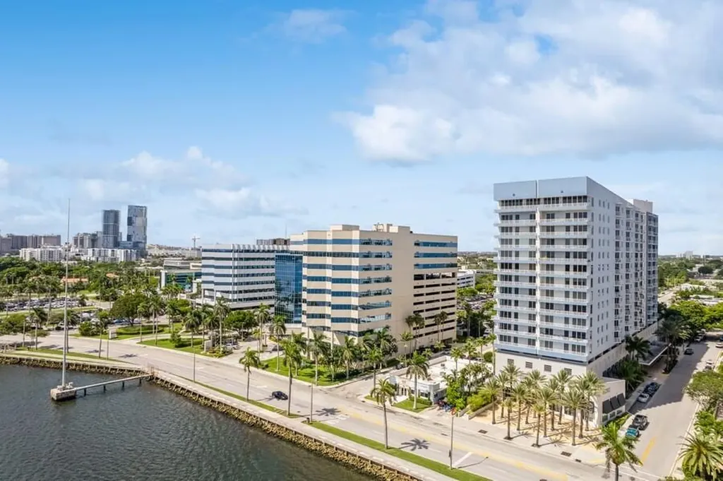 1551 N Flagler Drive West Palm Beach FL 33401
