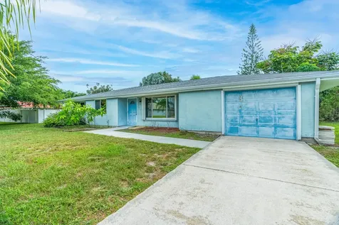 150 NE Lima Court Port St Lucie FL 34983