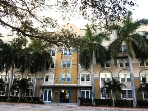 533 NE 3rd Avenue Fort Lauderdale FL 33301