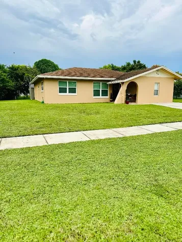 868 Gardenia Drive Royal Palm Beach FL 33411