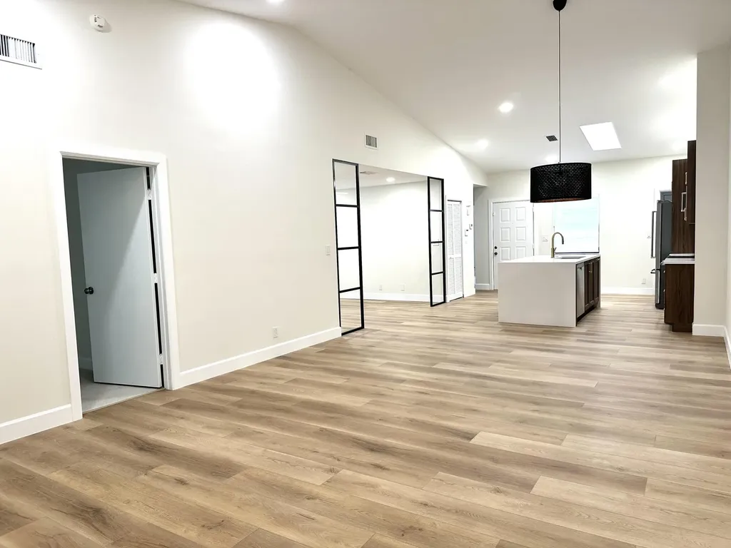 6410 Royal Manor Circle Delray Beach FL 33484
