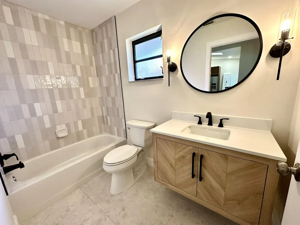 6410 Royal Manor Circle Delray Beach FL 33484