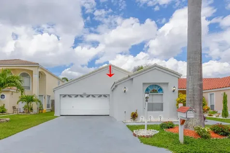 215 Wedgewood Circle Greenacres FL 33463