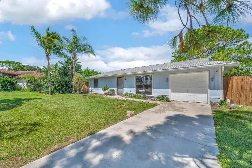 2901 SW Ventura Street Port St Lucie FL 34953