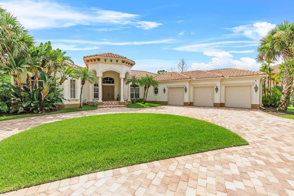 8323 Calumet Court Port St Lucie FL 34986