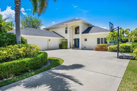 240 Sea Gull Avenue Vero Beach FL 32960