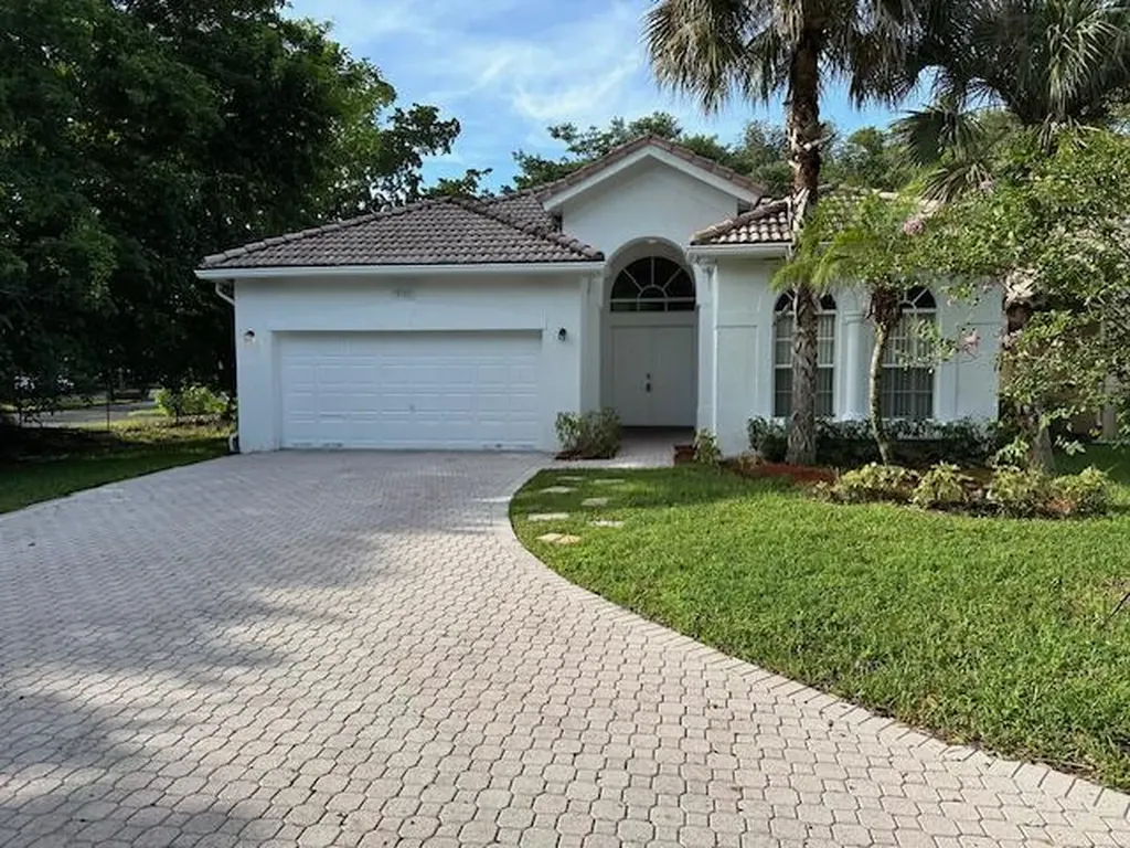4702 NW 21st Court Coconut Creek FL 33063