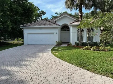 4702 NW 21st Court Coconut Creek FL 33063