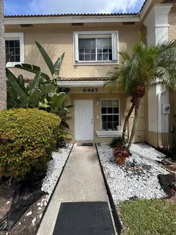 6965 Crooked Fence Drive Lake Worth FL 33467