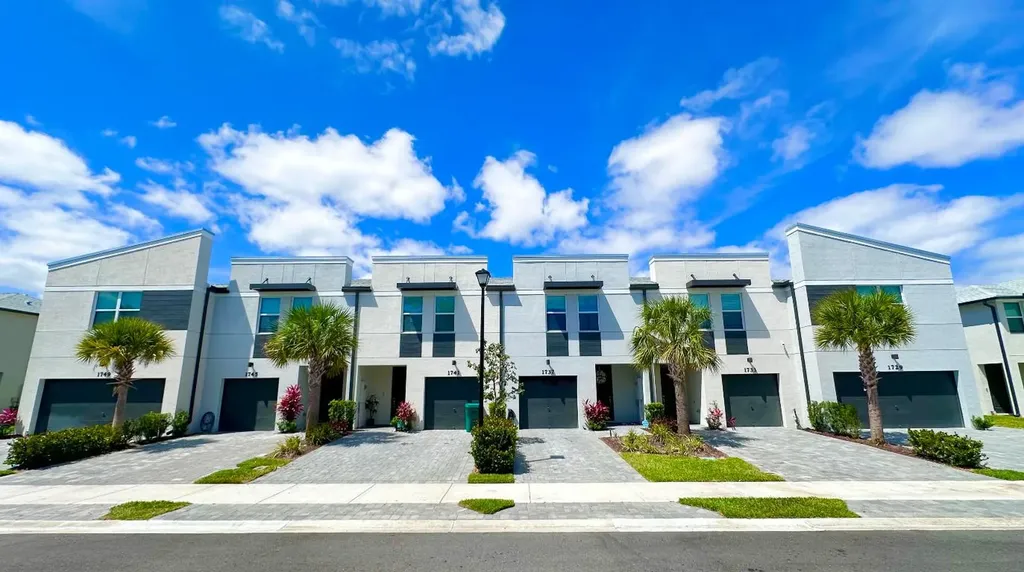 1745 Lindley Street Mangonia Park FL 33407