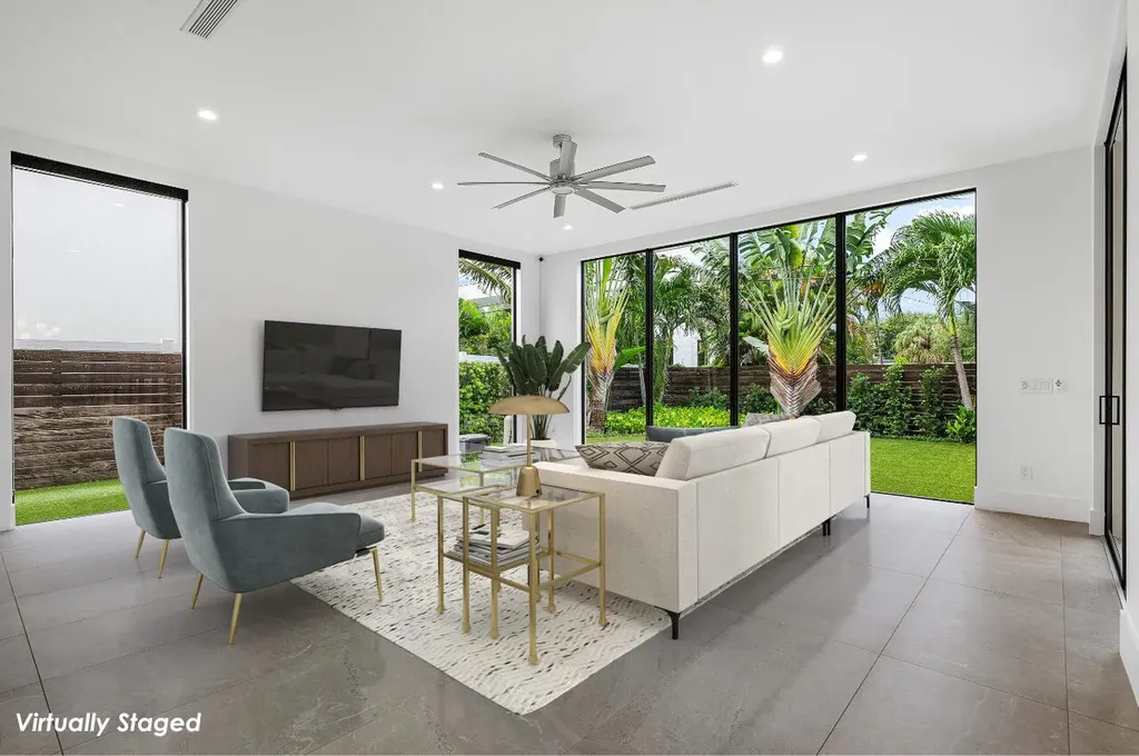 465 NE 4th Street Boca Raton FL 33432