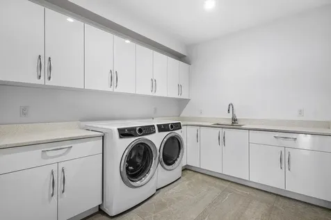 465 NE 4th Street Boca Raton FL 33432