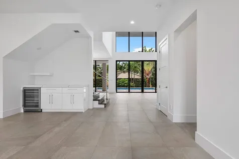 465 NE 4th Street Boca Raton FL 33432