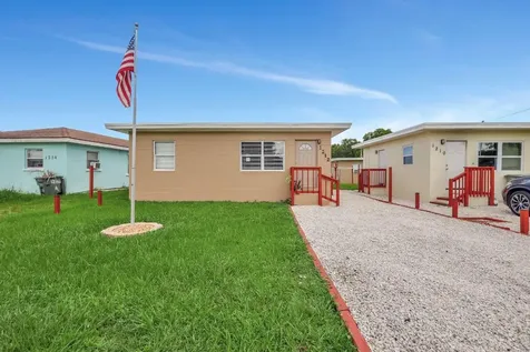 1212 N 17th Street Fort Pierce FL 34950
