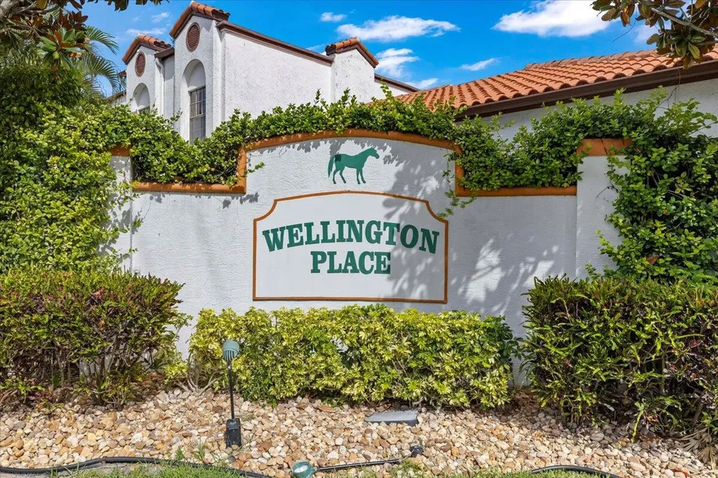13518 Fountain View Boulevard Wellington FL 33414
