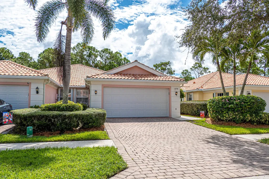 876 SW Tamarrow Place Stuart FL 34997