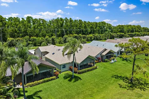 5882 SE Franklin Place Hobe Sound FL 33455