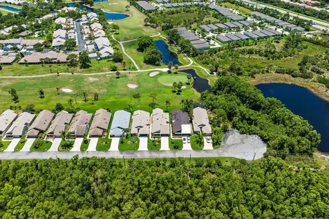 5882 SE Franklin Place Hobe Sound FL 33455