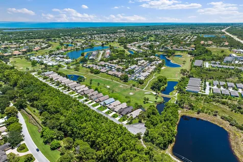 5882 SE Franklin Place Hobe Sound FL 33455